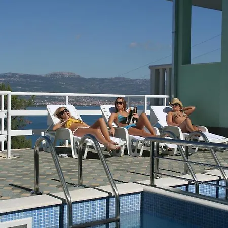 With A Swimming Pool Mastrinka, Ciovo - 11192 Daire