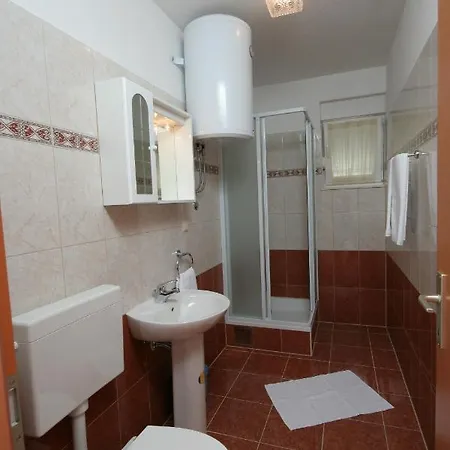 Daire With A Swimming Pool Mastrinka, Ciovo - 11192