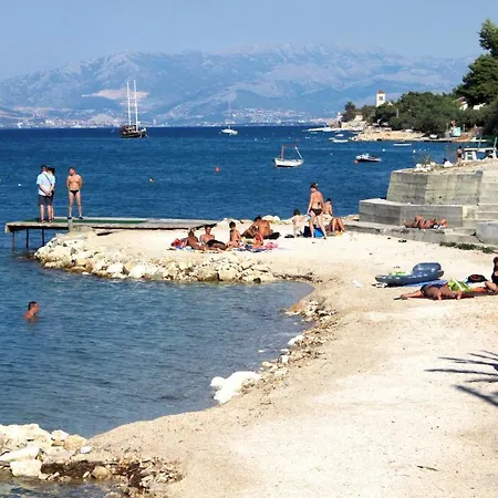 Apartamento With A Swimming Pool Mastrinka, Ciovo - 11192 *