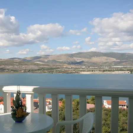 With A Swimming Pool Mastrinka, Ciovo - 11192 *