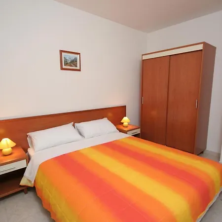 With A Swimming Pool Mastrinka, Ciovo - 11192 Apartament