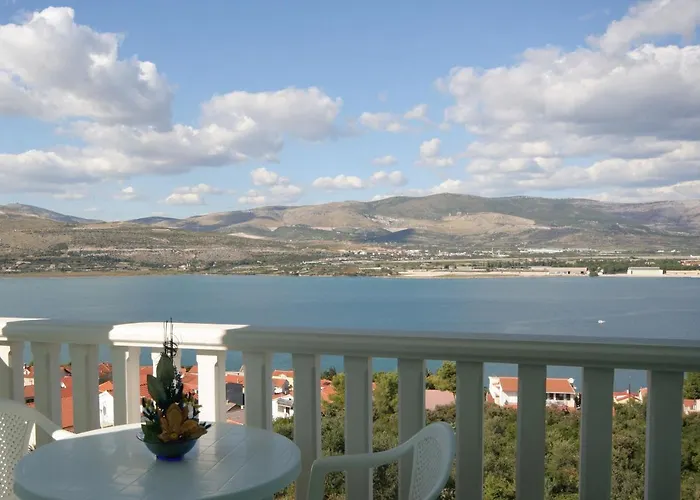 With A Swimming Pool Mastrinka, Ciovo - 11192 *